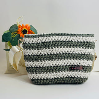 The Arwen – Handmade Crochet Crossbody Bag in Olive Green & Ivory
