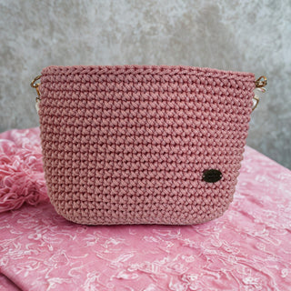 The Alicia Handbag – Handmade Crossbody Crochet Bag in Pink