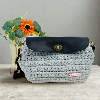 The Arwen – Handmade Crochet Crossbody Bag in Gray with Leather Flap