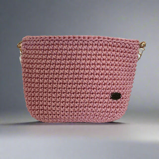 The Alicia Handbag – Handmade Crossbody Crochet Bag in Pink