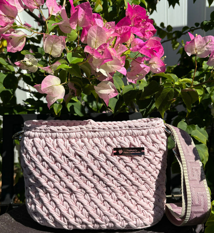 The Jasmine Handbag - Light Pink
