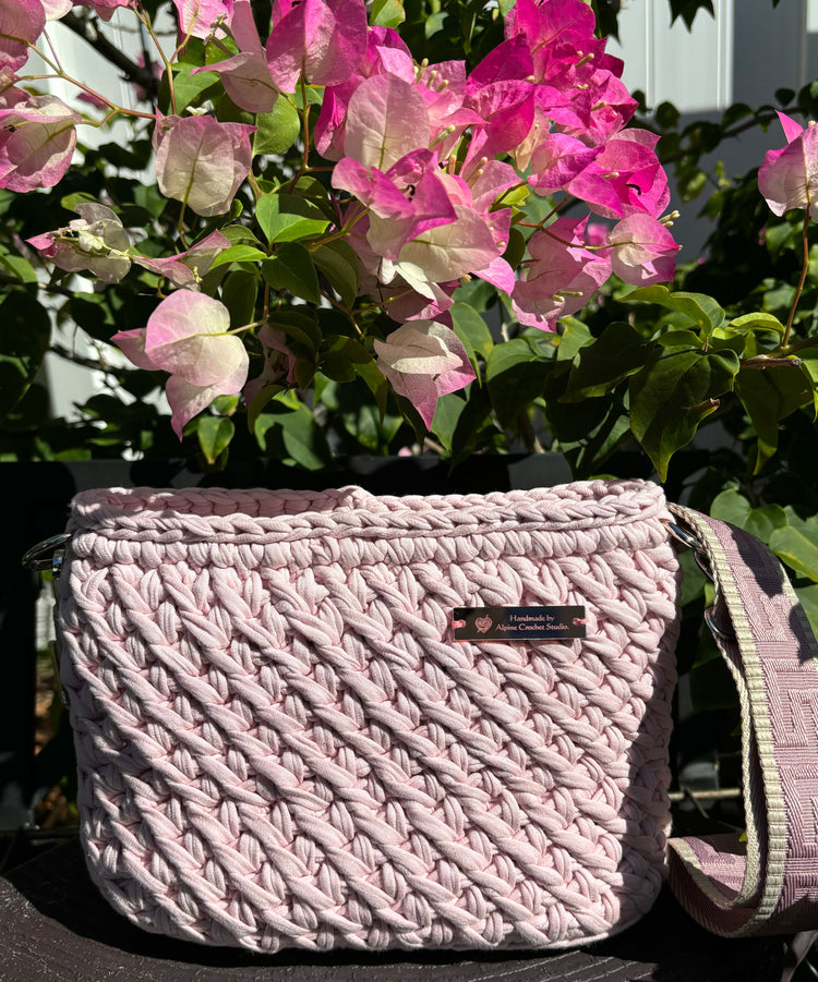 The Jasmine Handbag - Light Pink
