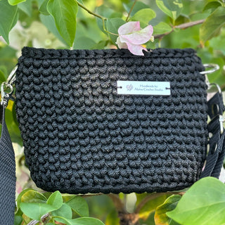 Handmade Crochet Crossbody Bag in Black |The Misty