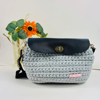 The Arwen Handbag - Gray with leather flap