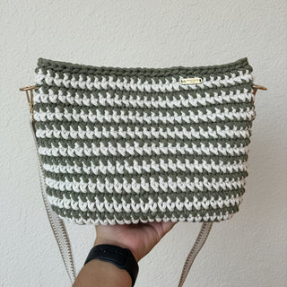 Medium Handmade Crochet Crossbody Bag in Ivory & Green – The Alicia